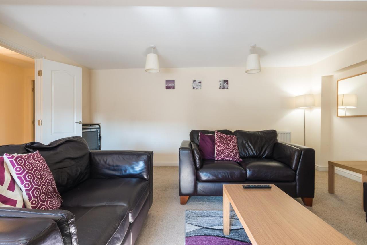 Westlecott House - Central Old Town Swindon Extérieur photo