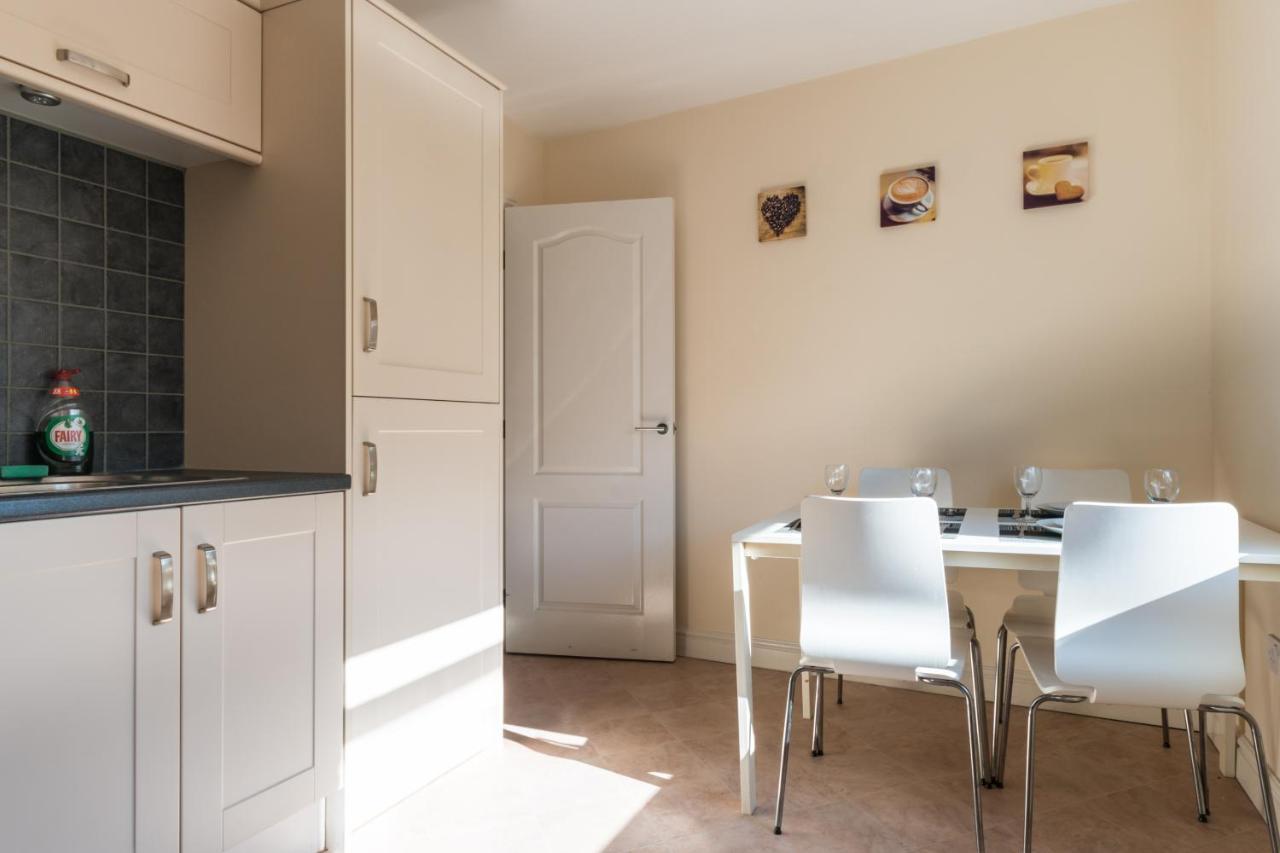 Westlecott House - Central Old Town Swindon Extérieur photo